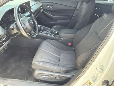 Used 2024 Honda Accord Sport image 10