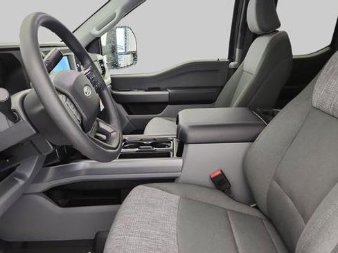 New 2026 Ford F550 4x4 Supercab Super Duty w/ XLT Value Package image 10