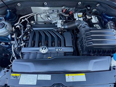 Used 2021 Volkswagen Atlas SE w/ Panoramic Sunroof Package image 37