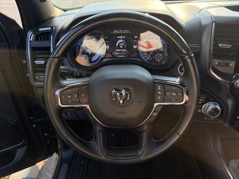 Used 2022 RAM 1500 Limited AWD/4WD image 18