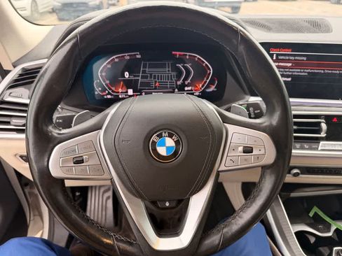 Used 2020 BMW X7 xDrive40i w/ Premium Package AWD/4WD image 11