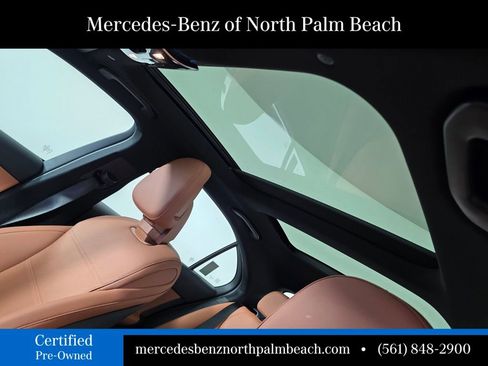 Used 2025 Mercedes-Benz C 300 Sedan image 9