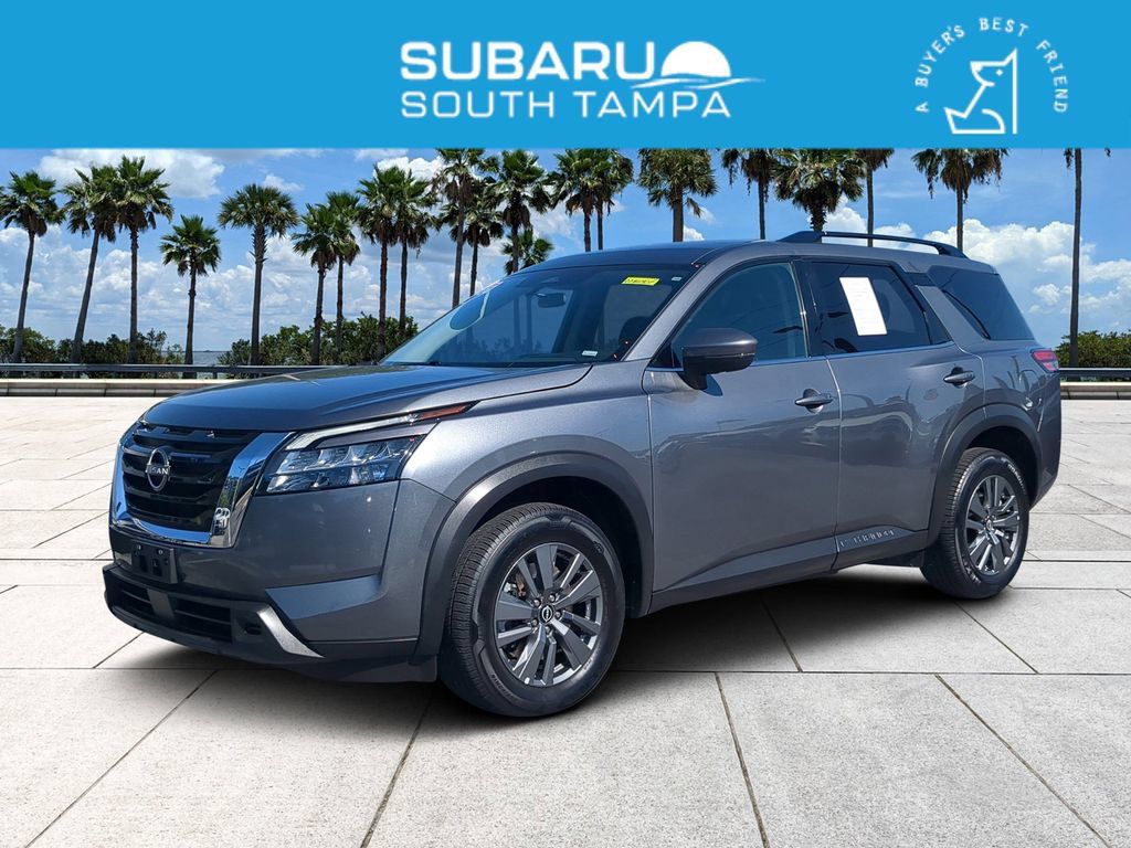 Used 2024 Nissan Pathfinder SV AWD/4WD image 1