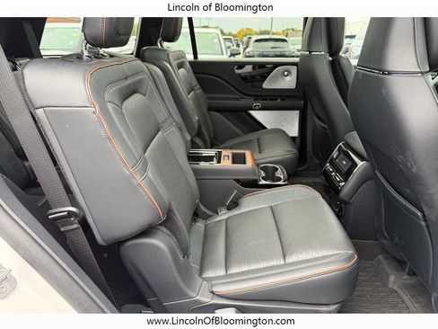 New 2025 Lincoln Aviator Black Label image 30