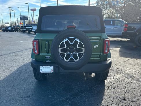 Used 2024 Ford Bronco Outer Banks image 4