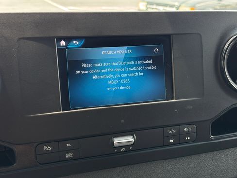 Used 2023 Mercedes-Benz Sprinter 2500 image 33