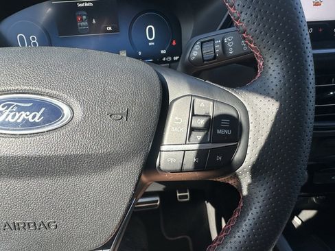 Used 2023 Ford Escape ST-Line Select w/ Tech Pack #2 image 8