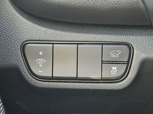 New 2026 Kia Seltos SX w/ SX Sunroof Package image 16