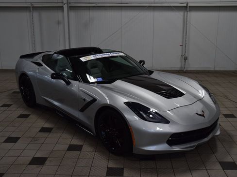 Used 2016 Chevrolet Corvette Stingray Coupe w/ 2LT Preferred Equipment Group image 56
