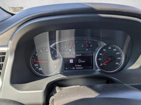 Used 2023 GMC Acadia SLT image 8