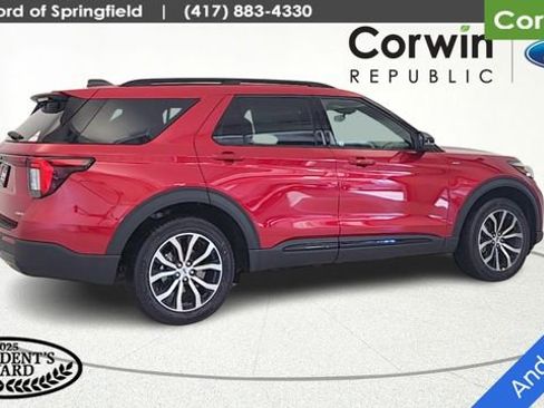 New 2026 Ford Explorer ST-Line image 8