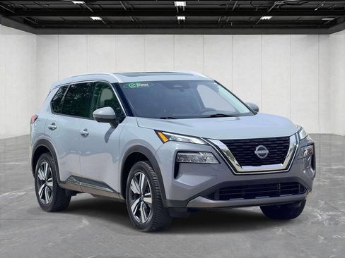 Used 2023 Nissan Rogue SL AWD/4WD image 3