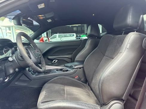 Used 2023 Dodge Challenger R/T Scat Pack RWD image 10