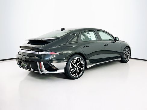 Used 2023 Hyundai Ioniq 6 SEL image 9