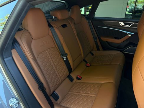 Used 2024 Audi RS 7 Performance image 38