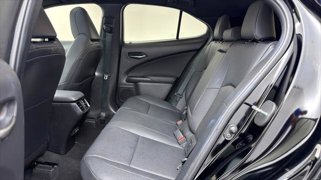 Used 2023 Lexus UX 250h FWD w/ Accessory Package (Z1) image 16