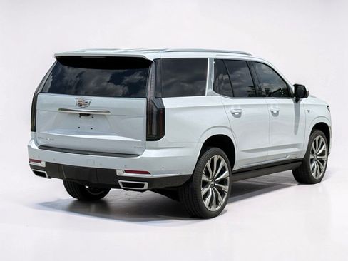 New 2026 Cadillac Escalade Luxury w/ Touring Package AWD/4WD image 14
