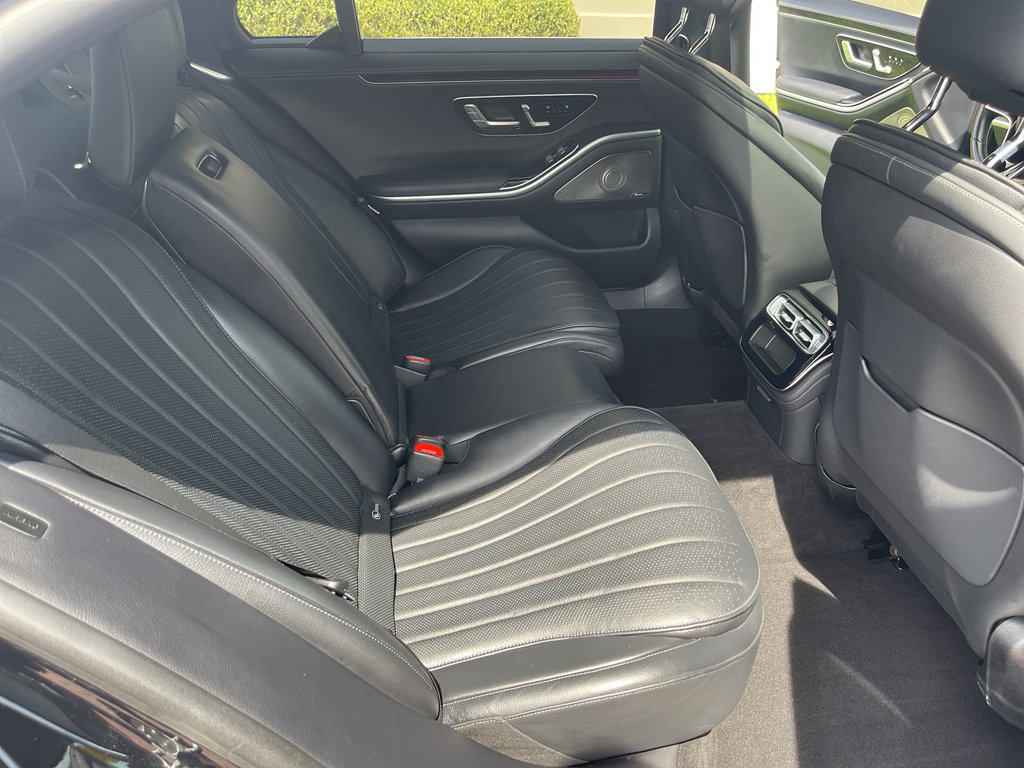 Used 2023 Mercedes-Benz S 500 4MATIC image 32