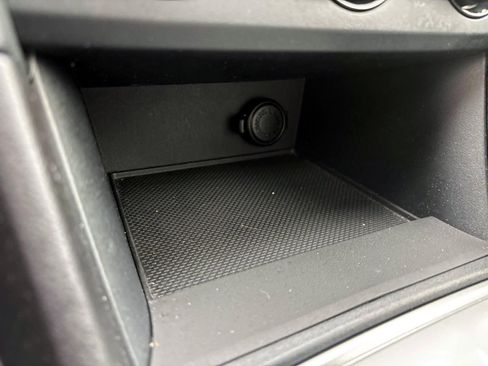 Used 2018 Subaru Crosstrek 2.0i Premium image 24