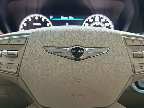 Used 2022 Genesis G90 5.0 Ultimate image 24