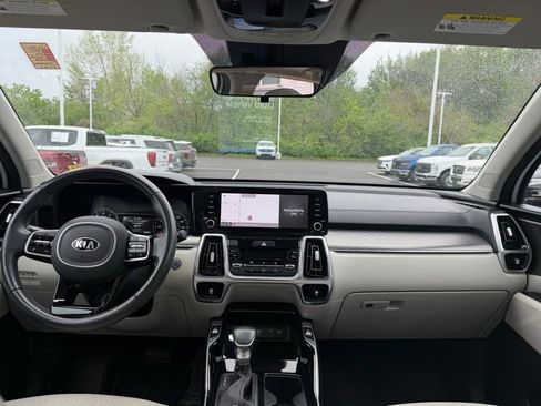 Used 2021 Kia Sorento SX AWD/4WD image 12