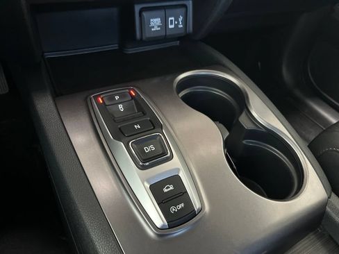 Used 2020 Honda Ridgeline Sport image 15