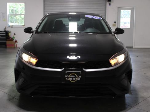 Used 2024 Kia Forte LXS FWD image 47