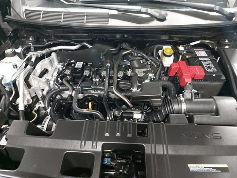 New 2026 Nissan Kicks SR w/ Cold Weather Package image 28