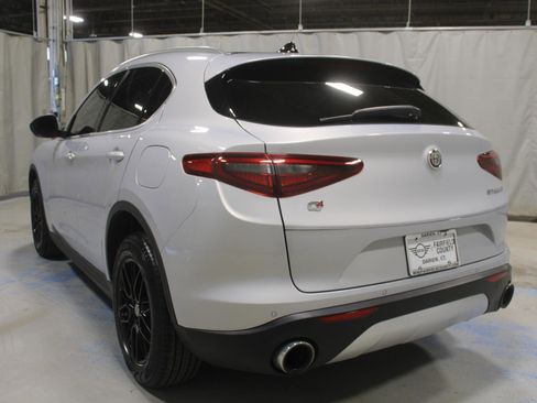 Used 2021 Alfa Romeo Stelvio Sprint w/ Sun & Sound Package AWD/4WD image 17