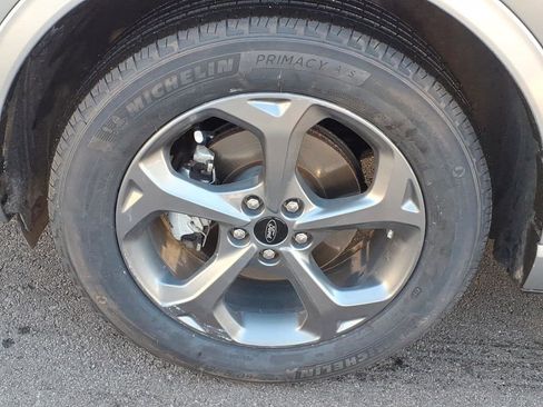 Used 2024 Ford Escape ST-Line w/ Tech Pack #1 image 8