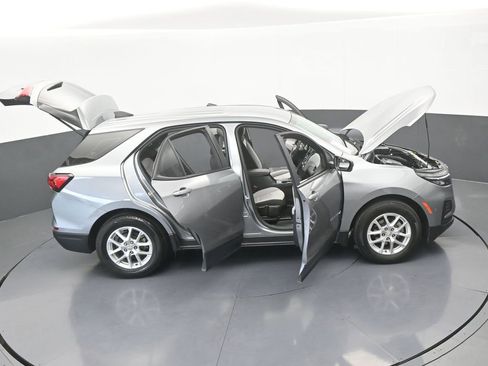 Used 2023 Chevrolet Equinox LS FWD image 67
