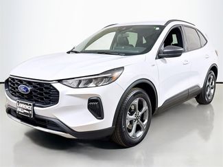 Used 2025 Ford Escape ST-Line video 1