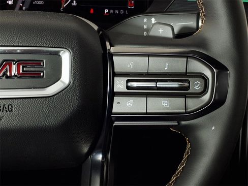 New 2026 GMC Acadia AT4 image 21