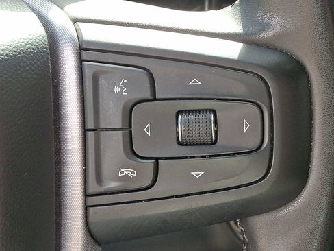 Used 2023 GMC Sierra 1500 Elevation image 23