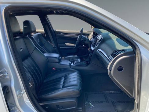 Used 2023 Chrysler 300 S image 15