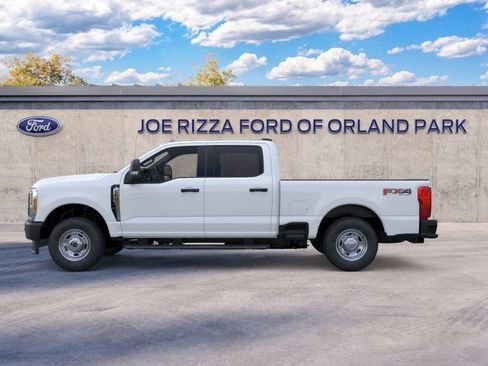 New 2025 Ford F250 XL w/ FX4 Off-Road Package AWD/4WD image 3