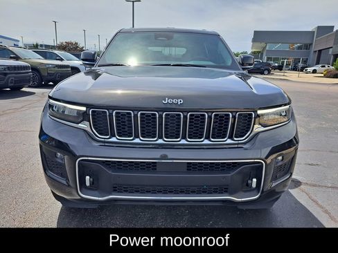 Used 2023 Jeep Grand Cherokee Overland AWD/4WD image 9