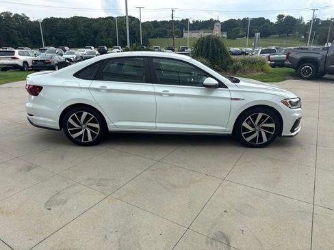 Used 2020 Volkswagen Jetta GLI FWD image 8