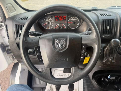 Used 2018 RAM ProMaster 1500 w/ Premium Appearance Group image 15