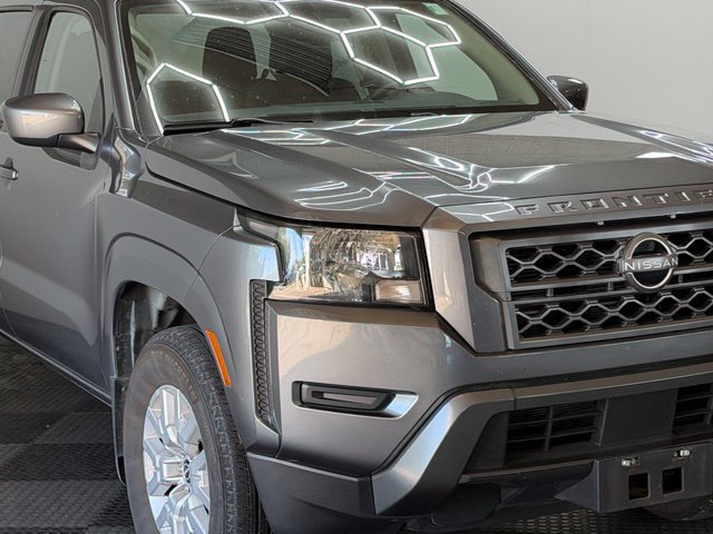 Used 2023 Nissan Frontier SV w/ Technology Package RWD image 2