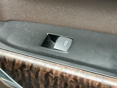 Used 2019 GMC Sierra 1500 Denali w/ Denali Ultimate Package image 21