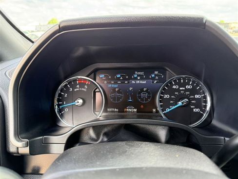 Used 2021 Ford F250 Platinum w/ FX4 Off-Road Package AWD/4WD image 38
