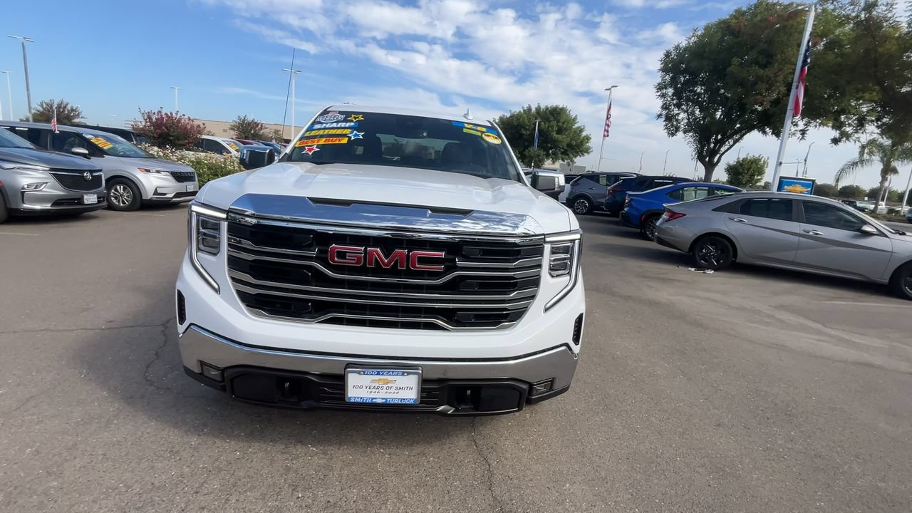 Used 2025 GMC Sierra 1500 SLT RWD image 2