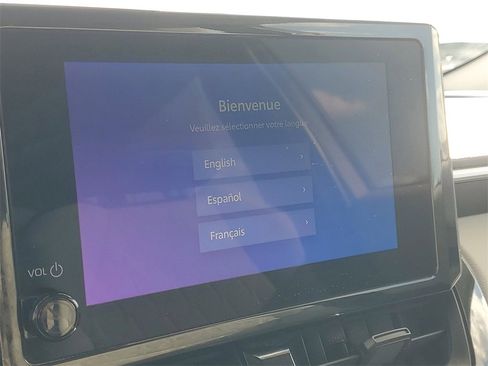 Used 2023 Toyota Corolla Cross L image 25