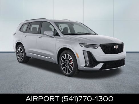 Certified 2025 Cadillac XT6 Sport w/ Platinum Package AWD/4WD image 2