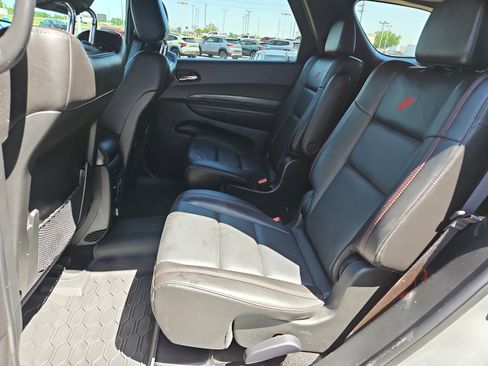 Used 2024 Dodge Durango GT AWD/4WD image 19