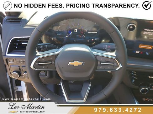 New 2026 Chevrolet Suburban LT w/ Comfort Package RWD image 24
