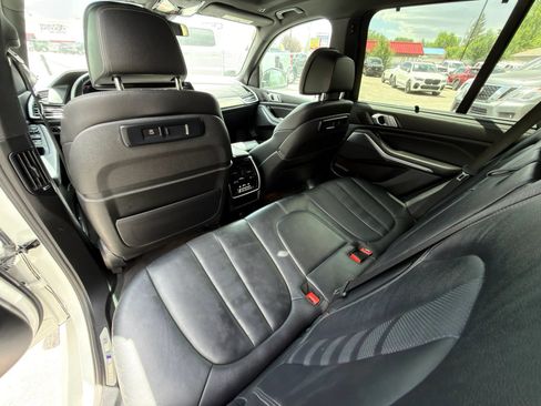 Used 2021 BMW X5 sDrive40i w/ M Sport Package RWD image 34