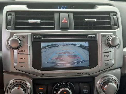 Used 2017 Toyota 4Runner SR5 RWD image 22