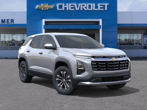 New 2027 Chevrolet Equinox LT w/ LPO, Floor Liner Package AWD/4WD image 31